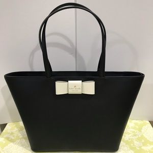 NWT Kate Spade Robinson Street ELLIS Shoulder bag